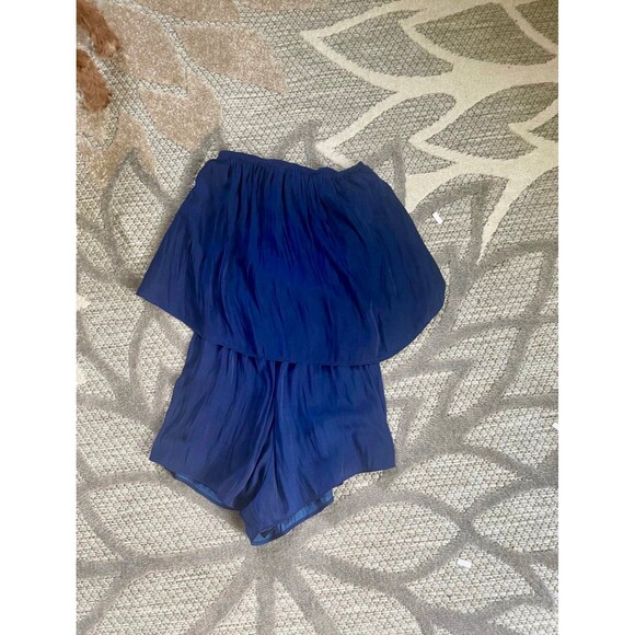 Like NWT! Lulu’s Romper-XS - Picture 3 of 5